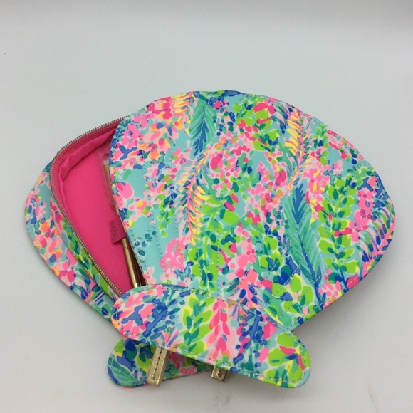Lilly Pulitzer Sea Shell Cosmetic Case NEW - Picture 4 of 5